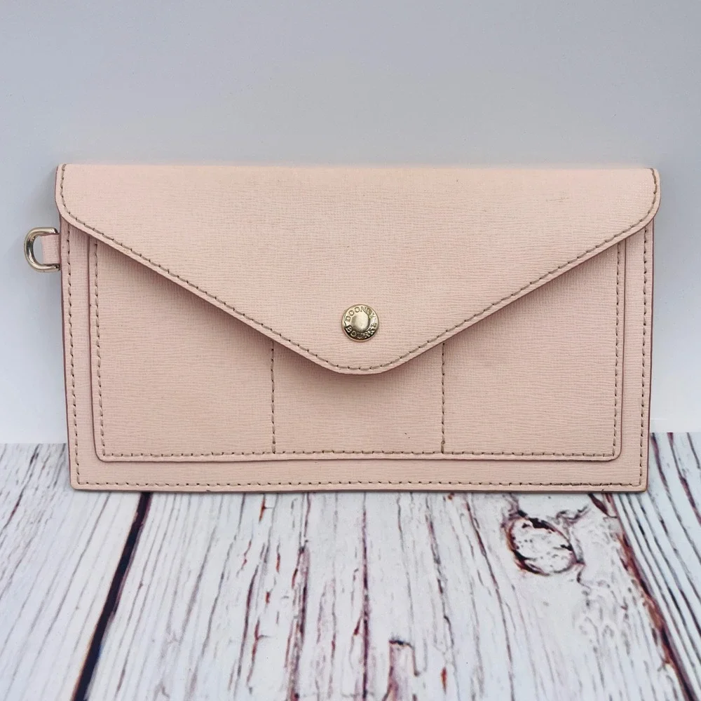 Dooney & Bourke Pink Textured Leather Envelope Clutch Wallet‎ Gold Tone Hardware